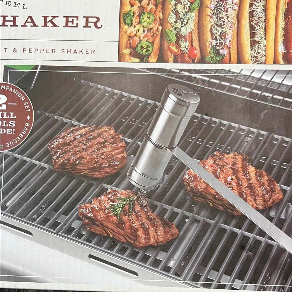 Stainless Steel BBQ Roller & Shaker Set - Silver